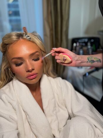 Natalie alyn lind 1 image