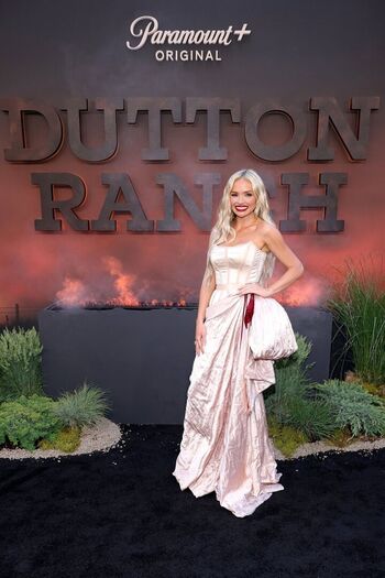 Natalie alyn lind 1 image
