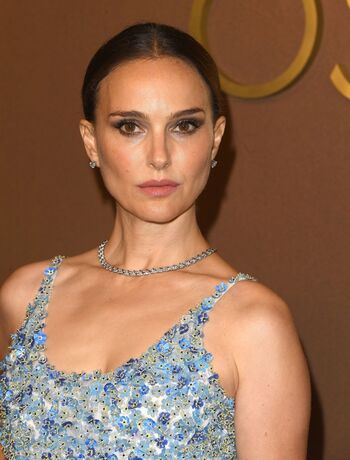 Natalie portman simp chat image