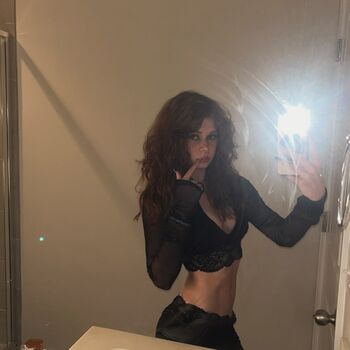 Natalie vega44 image