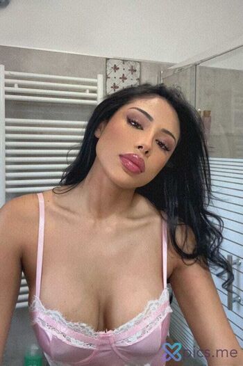 Natalie y ospina image