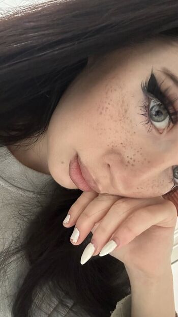 Nataliebarness image