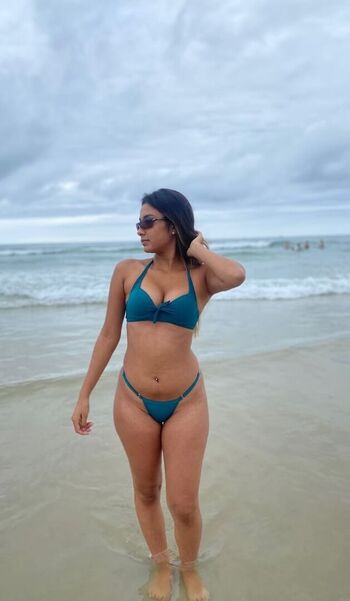 Nataly vitoria image