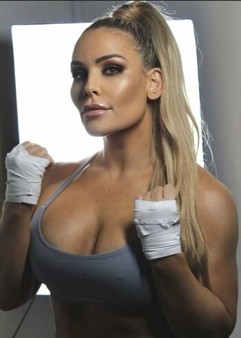 Natalya Neidhart