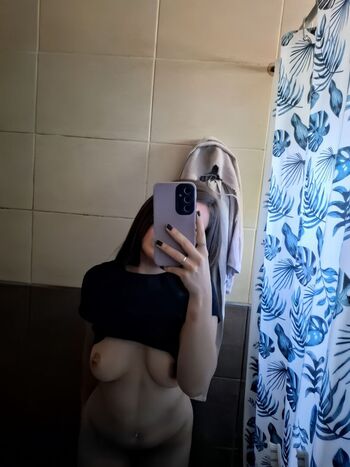 Natasha gondre image