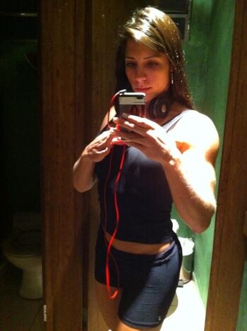 Nathalia santoro page 2 image