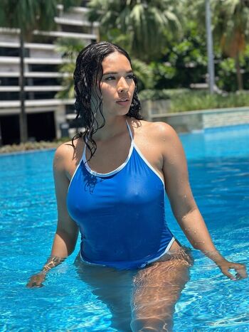 Nathalyshanel image