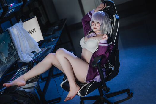 Natsuko233 page 6 image