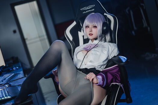 Natsuko233 page 5 image