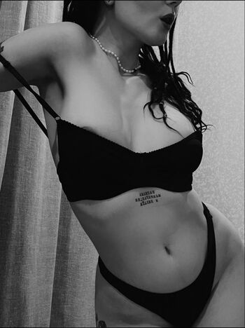 Naydanova image