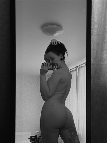 Naydanova image