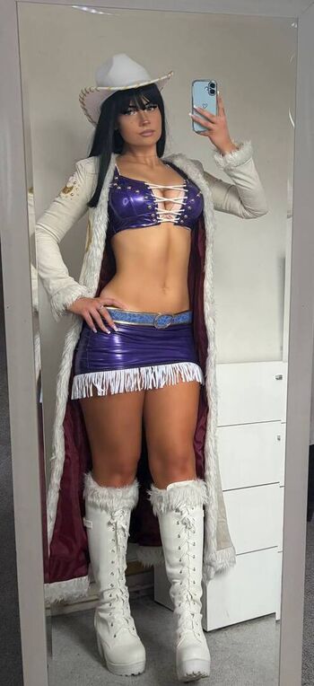 Nebulouslybecca page 2 image