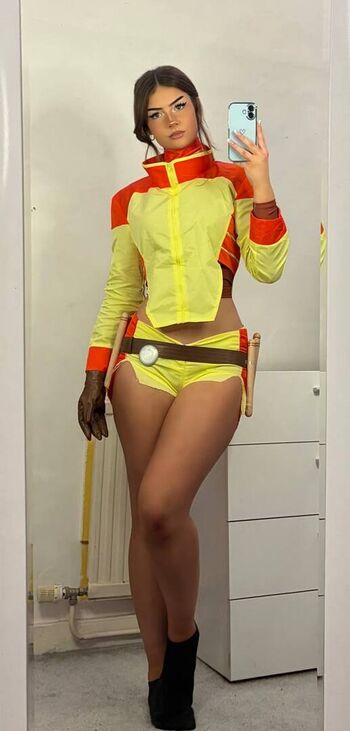 Nebulouslybecca image