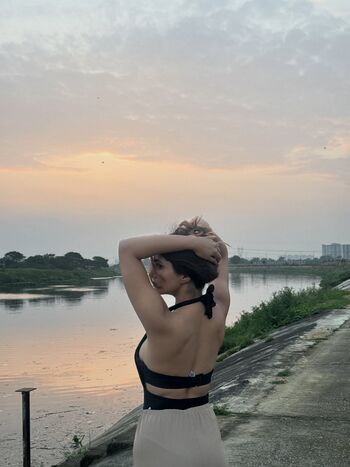 Neha shekhawat image