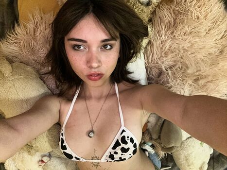 Nelesha x image