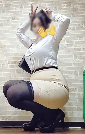 Nene booty 1 page 3 image