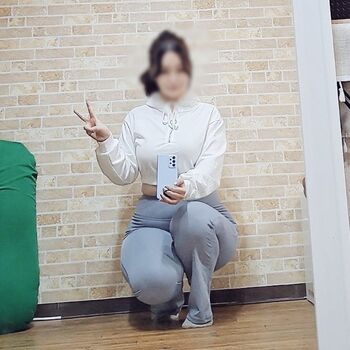 Nene booty 1 image