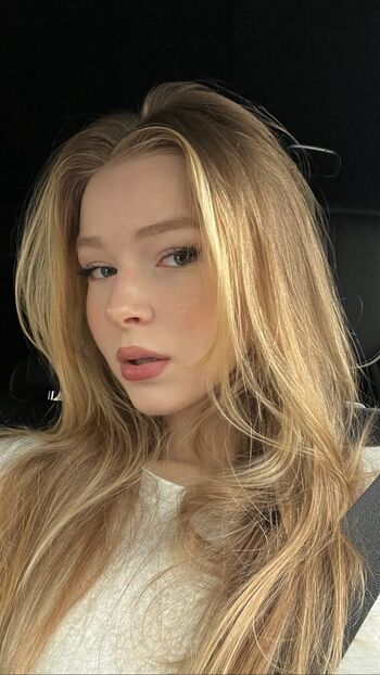 Nerushimav page 9 image