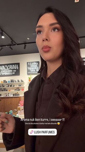 Nevina shtylla image