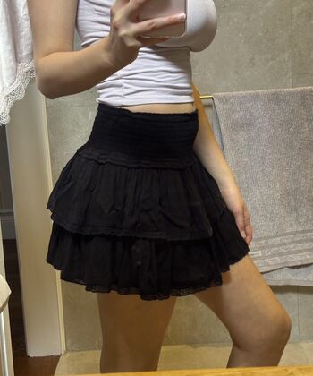 Nicola crisa image
