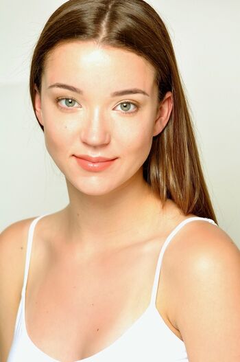 Nicole brydon bloom image