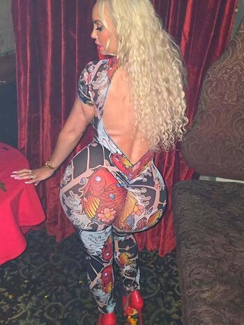 Nicole coco austin 1 page 2 image