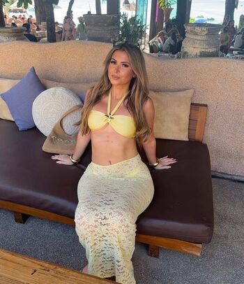 Nicole philipsz image