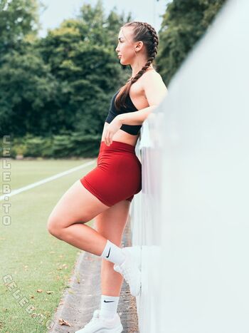 Nicole schafer image