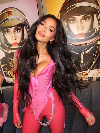 Nicole scherzinger page 3 image