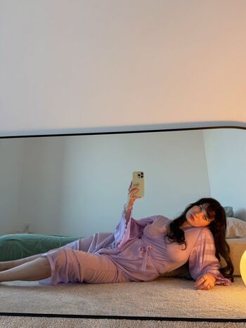Nicole schiralli image