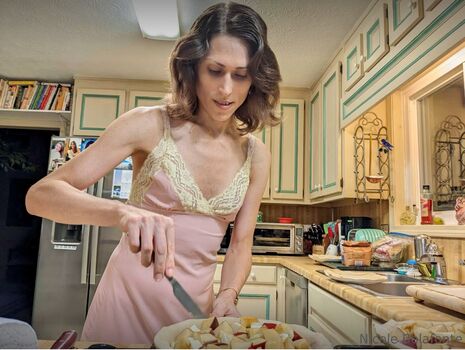 Nicolebelafonte image