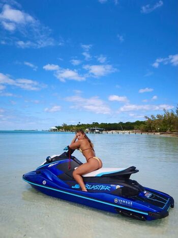 Nicolette durazzo image