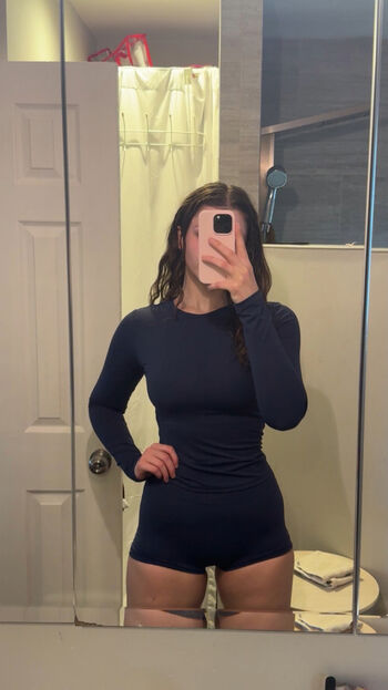 Nikki woods 1 image
