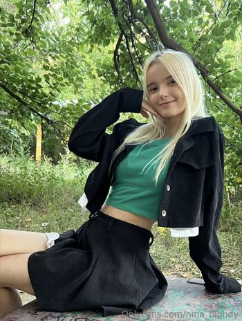 nina_blondy