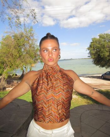 Nina kennedy image