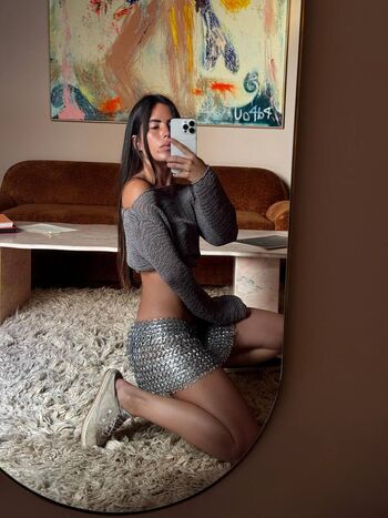 Nina urgell cloquell image