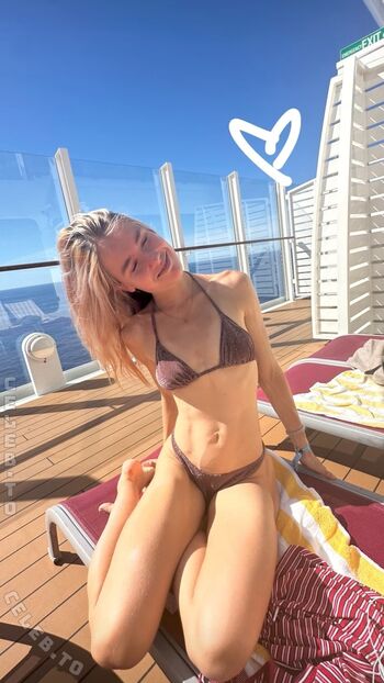 Ninailenna image