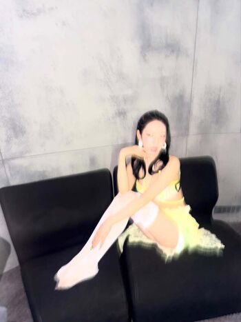 Ningning aespa image