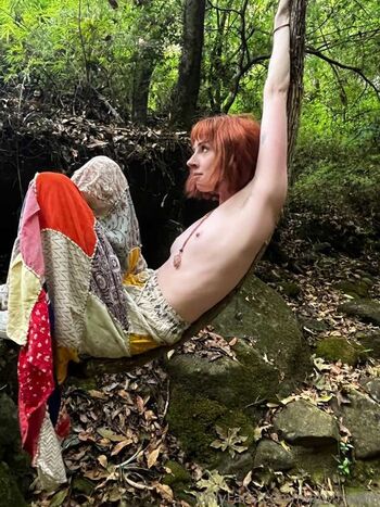 Nippyhippie69 image