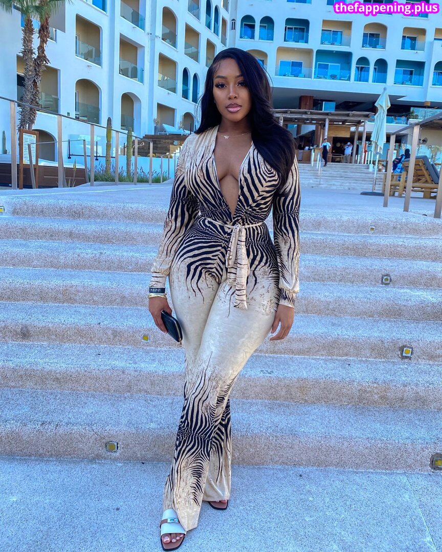 Nneka / https: / whoisnneka Nagie OnlyFans Zdjęcie #85