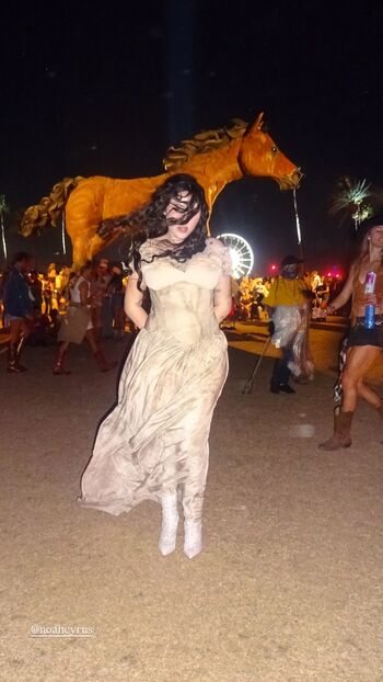 Noah cyrus page 2 image