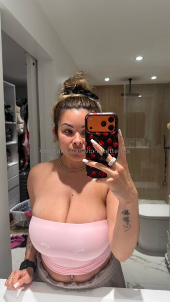 Nobetterboobs 1 image