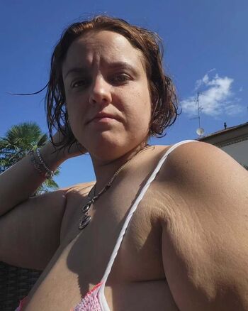 Noemi image
