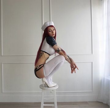 Noemie lili cinna image