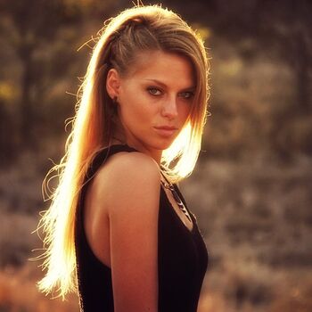 Nora en pure image