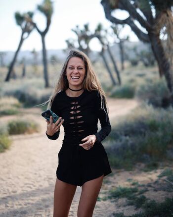 Nora en pure image