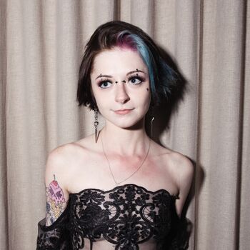 Noteasybeinwheezy 1 page 2 image