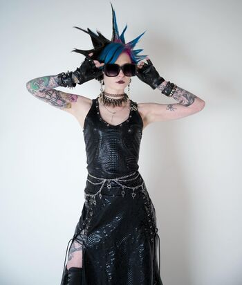 Noteasybeinwheezy 1 image