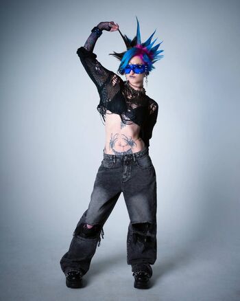 Noteasybeinwheezy 1 image