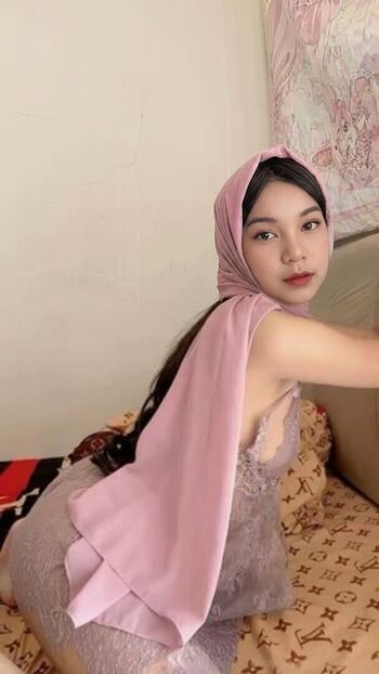 Nova awalani image